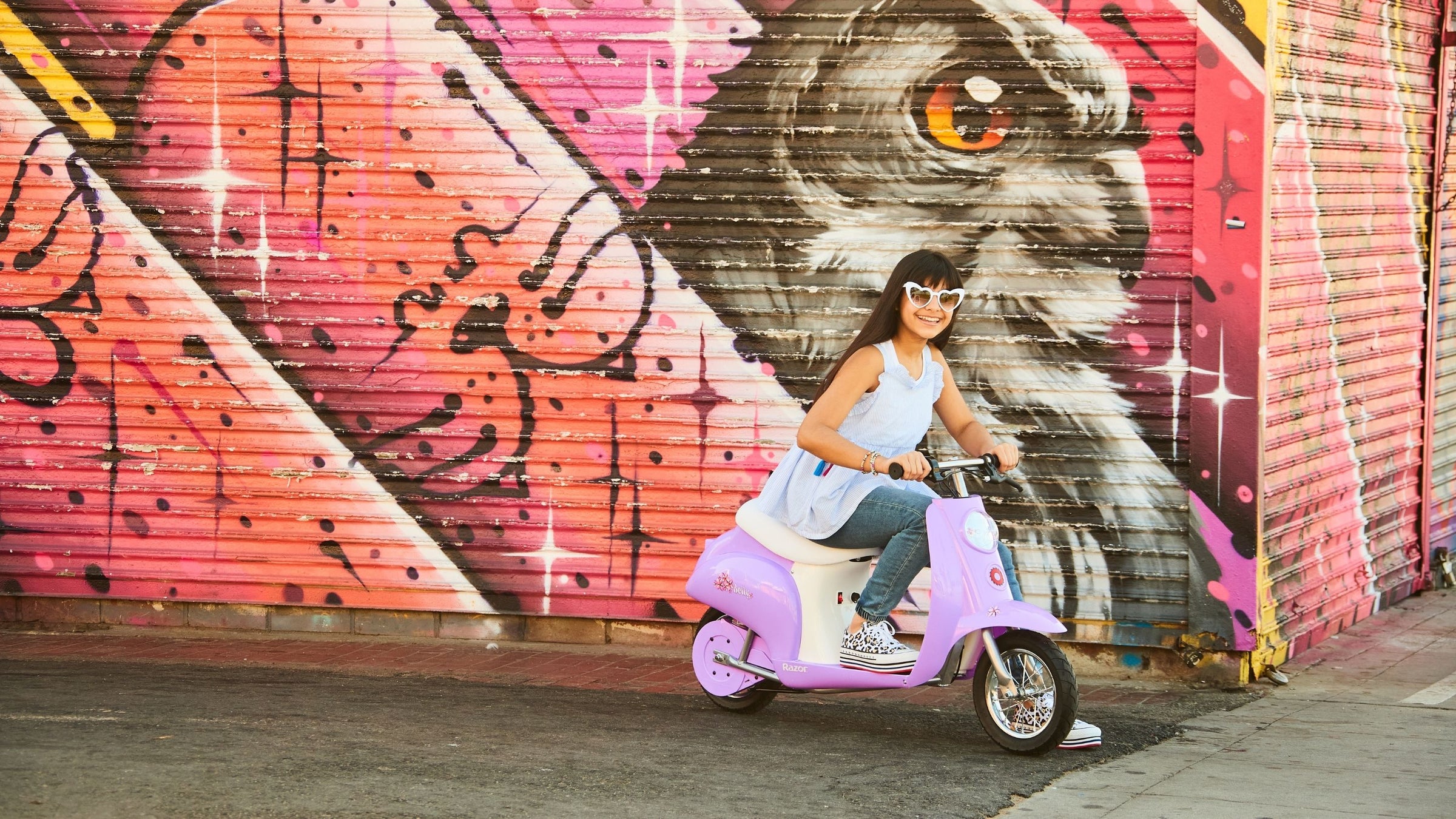 Razor Pocket Mod moped ride ons